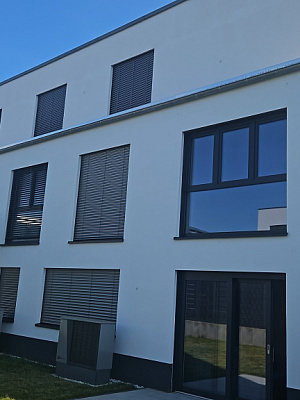 ��� ������� � �������� � 50259 Pulheim, 360 �2 (������� 522 �2)