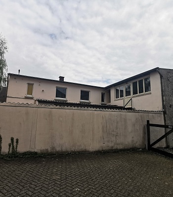 �������� ��� � ��������, � 46446 Emmerich am Rhein, 950 �² 