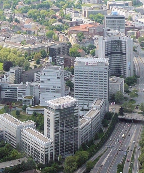 �������� ��� � ��������, Essen, 715 �² (������� ����� 1818 �²)