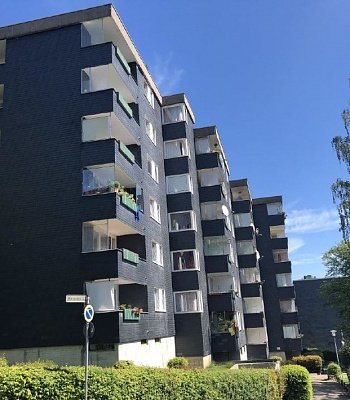3 Доходных дома в Германии, в 51647 Gummersbach, 8545 м² (участок 10773 м2)
