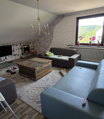 ��� ������� � �������� � 52152 Simmerath - Dedenborn, 345 �2 (������� 864 m²)
