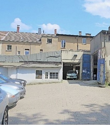 �������� ��� � ��������, � 47198 Duisburg Alt-Homberg, 1043 �² (������� ����� 2116 �²) 