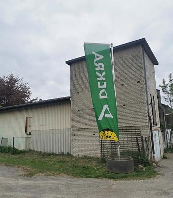 �������� ��� � ��������, � 46446 Emmerich am Rhein, 950 �² 