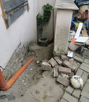 �������� ��� � ��������, � 46446 Emmerich am Rhein, 950 �² 