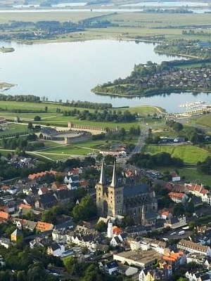 ������ ������ �� 2 ����� ���� � �������� � 46509 Xanten, 1011,57 �2