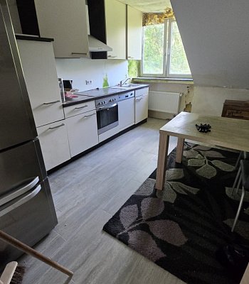 ��� ������� � �������� � 52152 Simmerath - Dedenborn, 345 �2 (������� 864 m²)