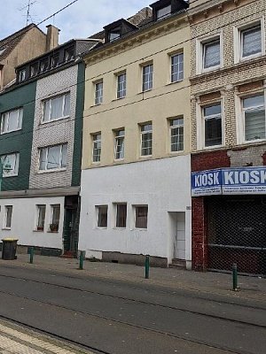        47119 Duisburg (Laar),  281,93 ² (  174 2)